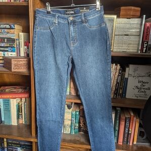 "Flex Game Strong" Midrise skinny jeans Size 9